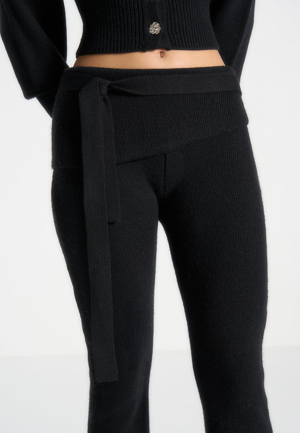 Knitted Fit & Flare Leggings with Belt - Black