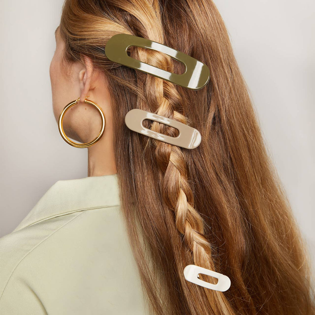 Flat Lay Claw Clip in Gloss Dark Eucalyptus by Kitsch