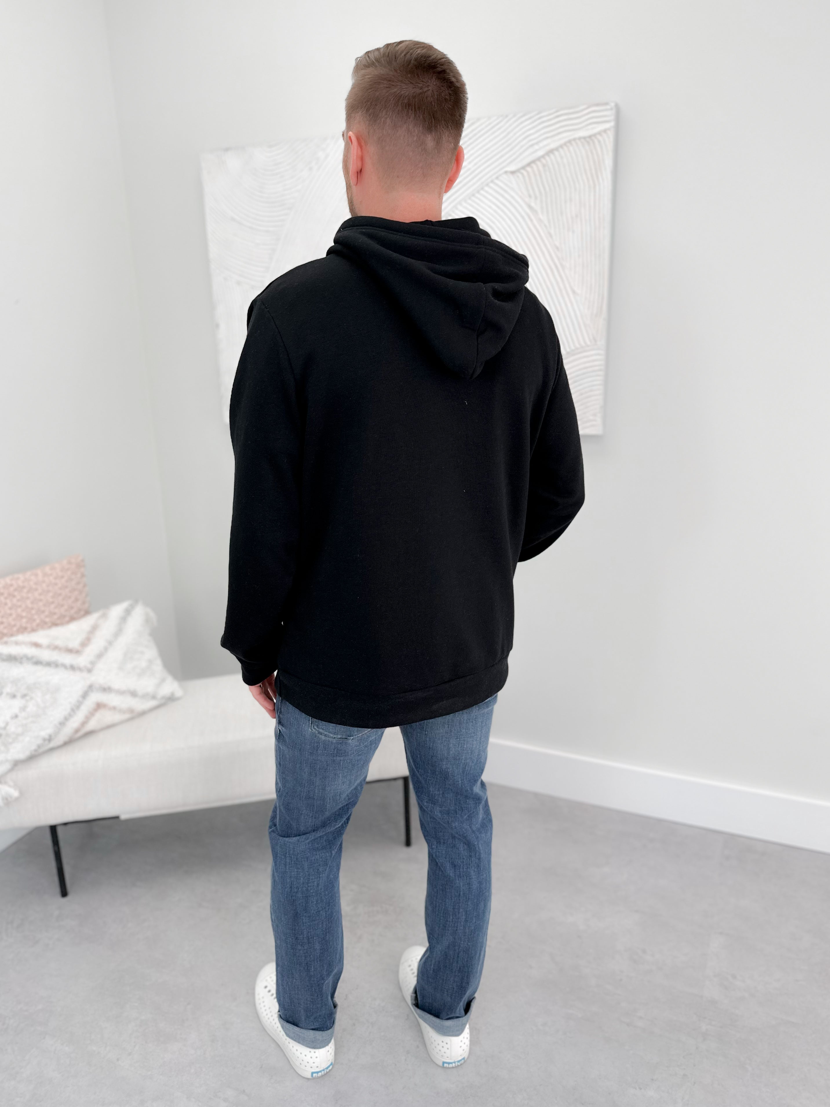 Paxton Hoodie in Black