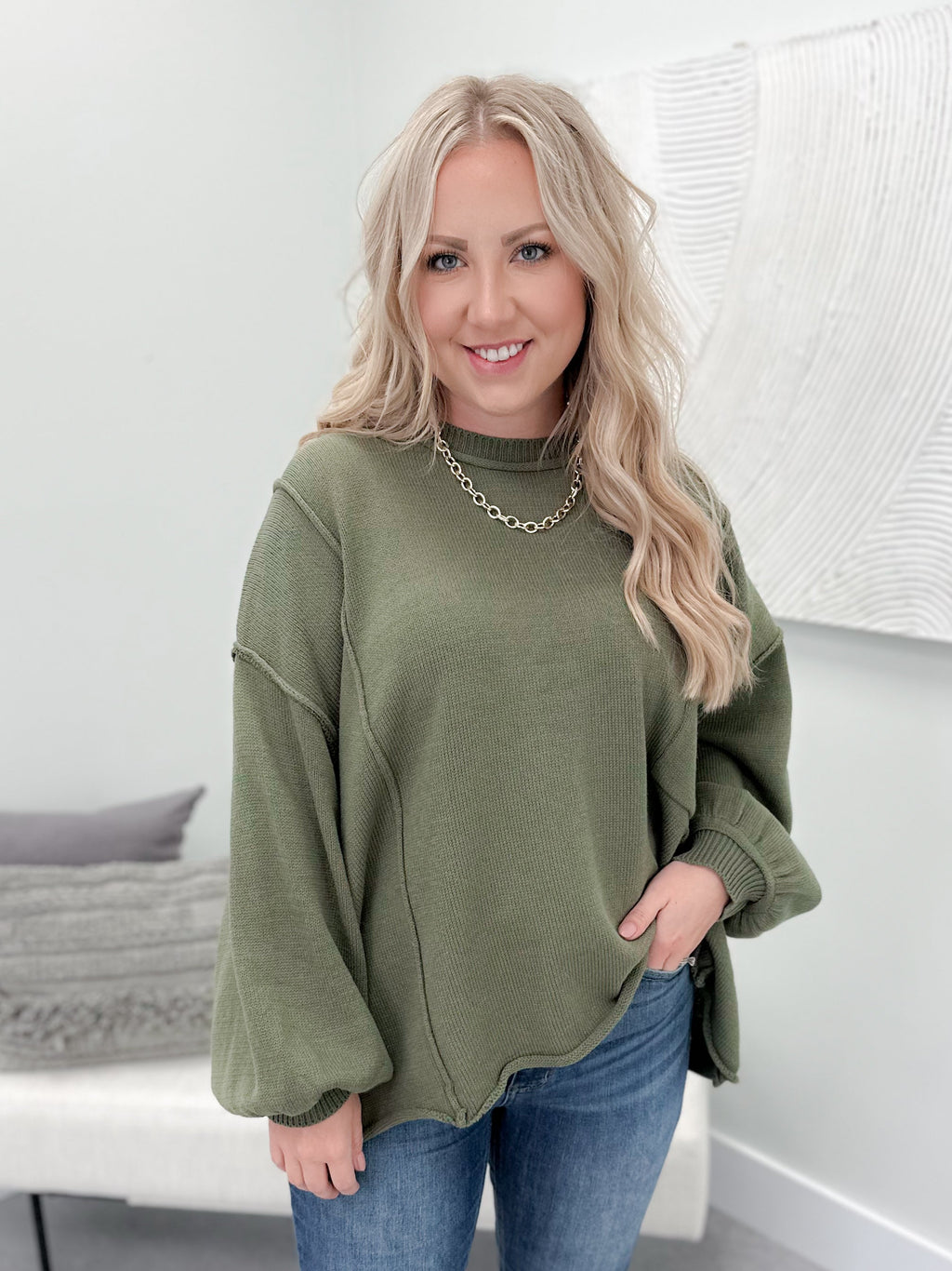 Sterling Pocket Sweater in Olive