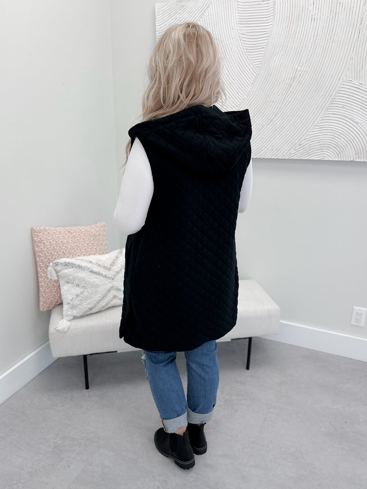 Jonnie Quilted Vest in Black