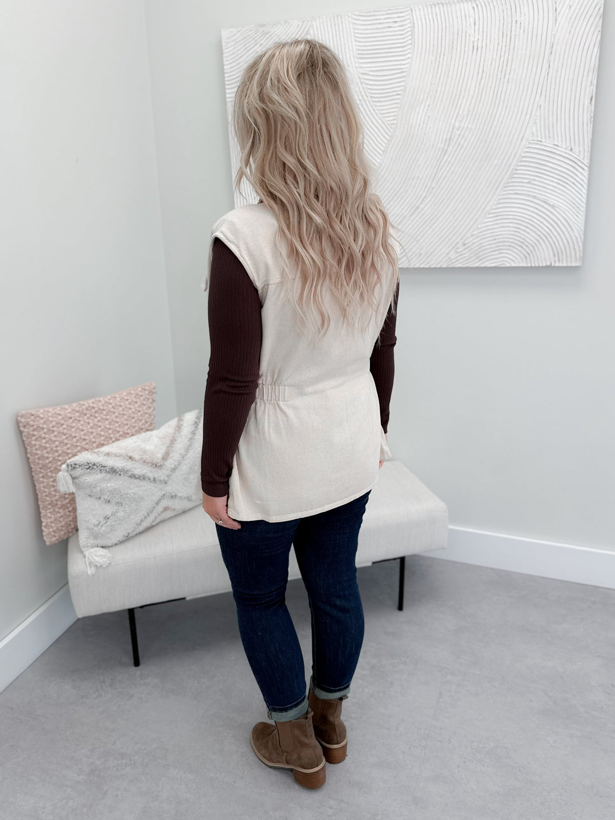 Magnolia Cargo Vest in Taupe
