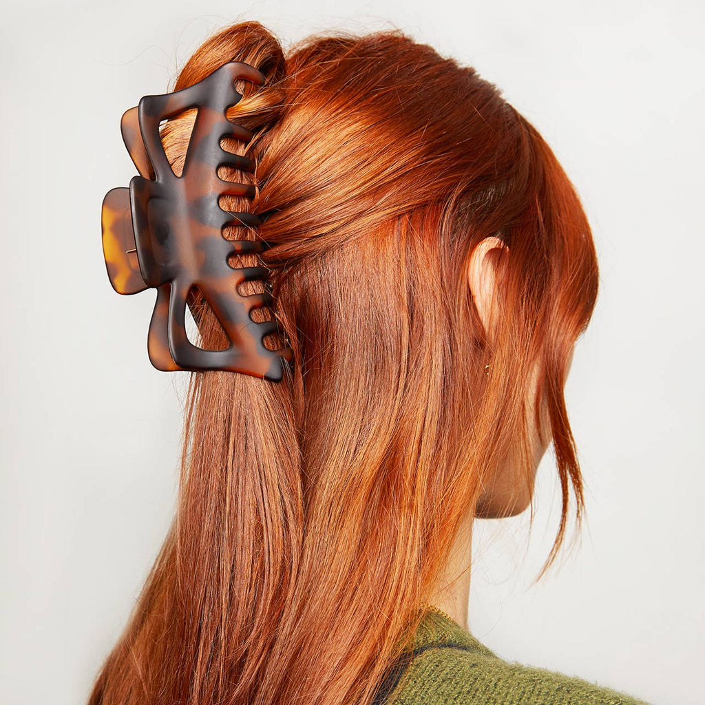 Essential Assorted Jumbo Claw Clips by Kitsch