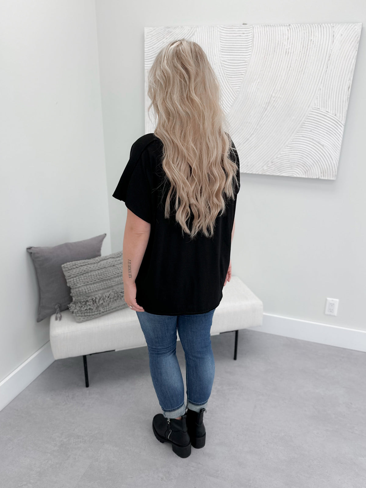 Farren Tee in Black by Pol