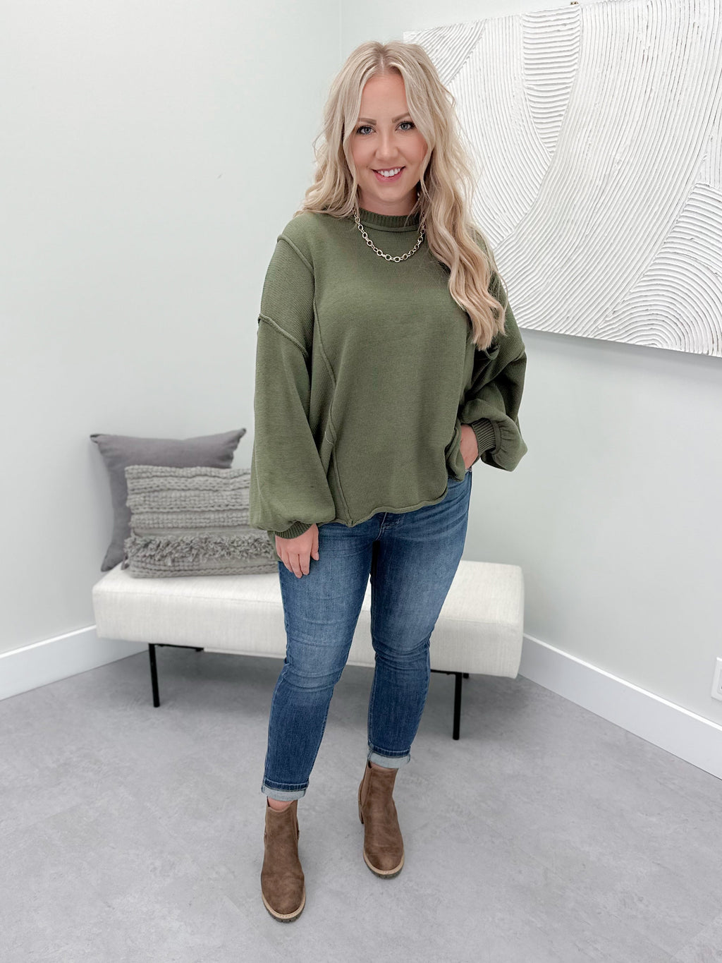 Sterling Pocket Sweater in Olive