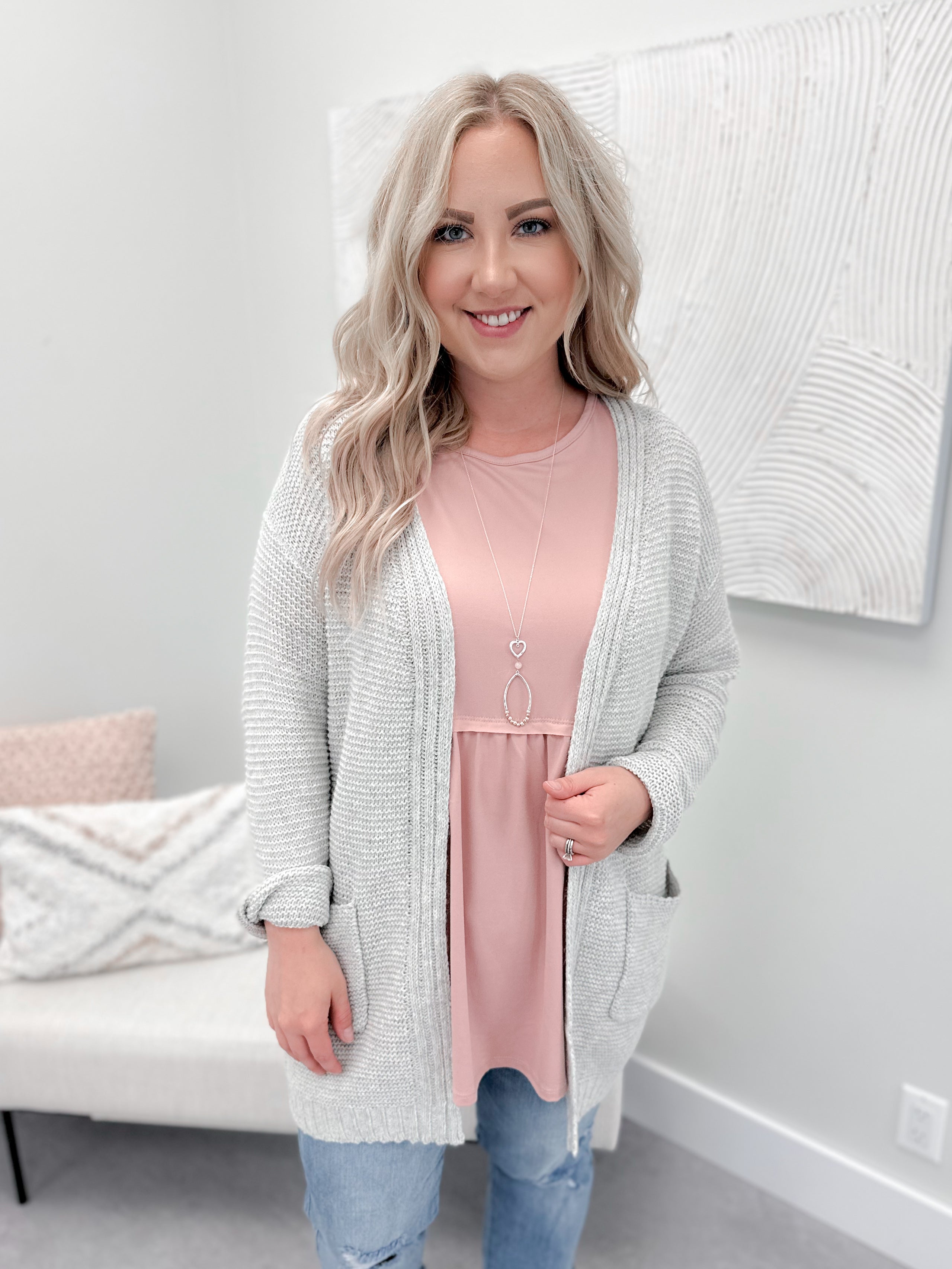 Taffy Cardi in Light Grey