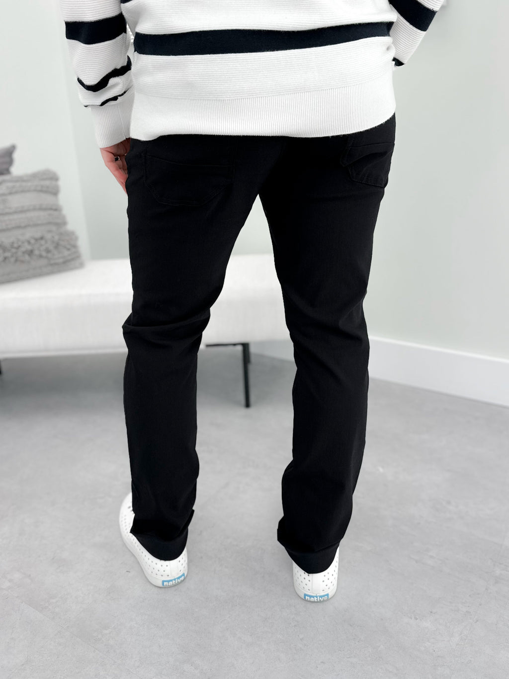 Ethan Super Flex Pants in Black