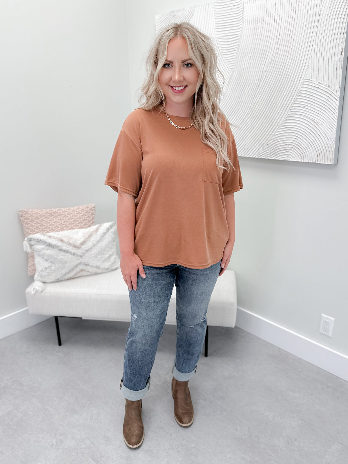 Carson Pocket Tee in Caramel
