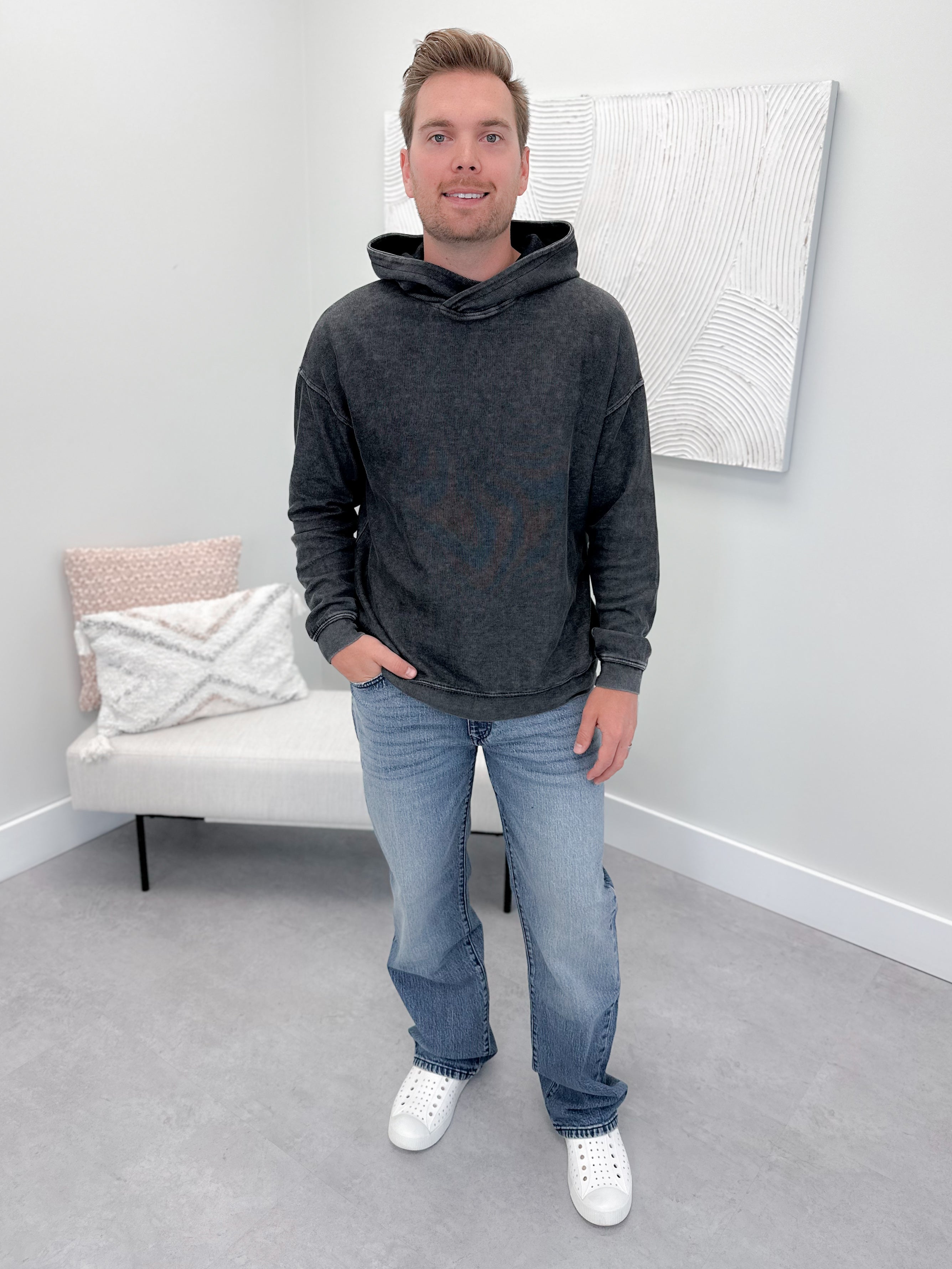 Haze Mens Hoodie in Washed Black