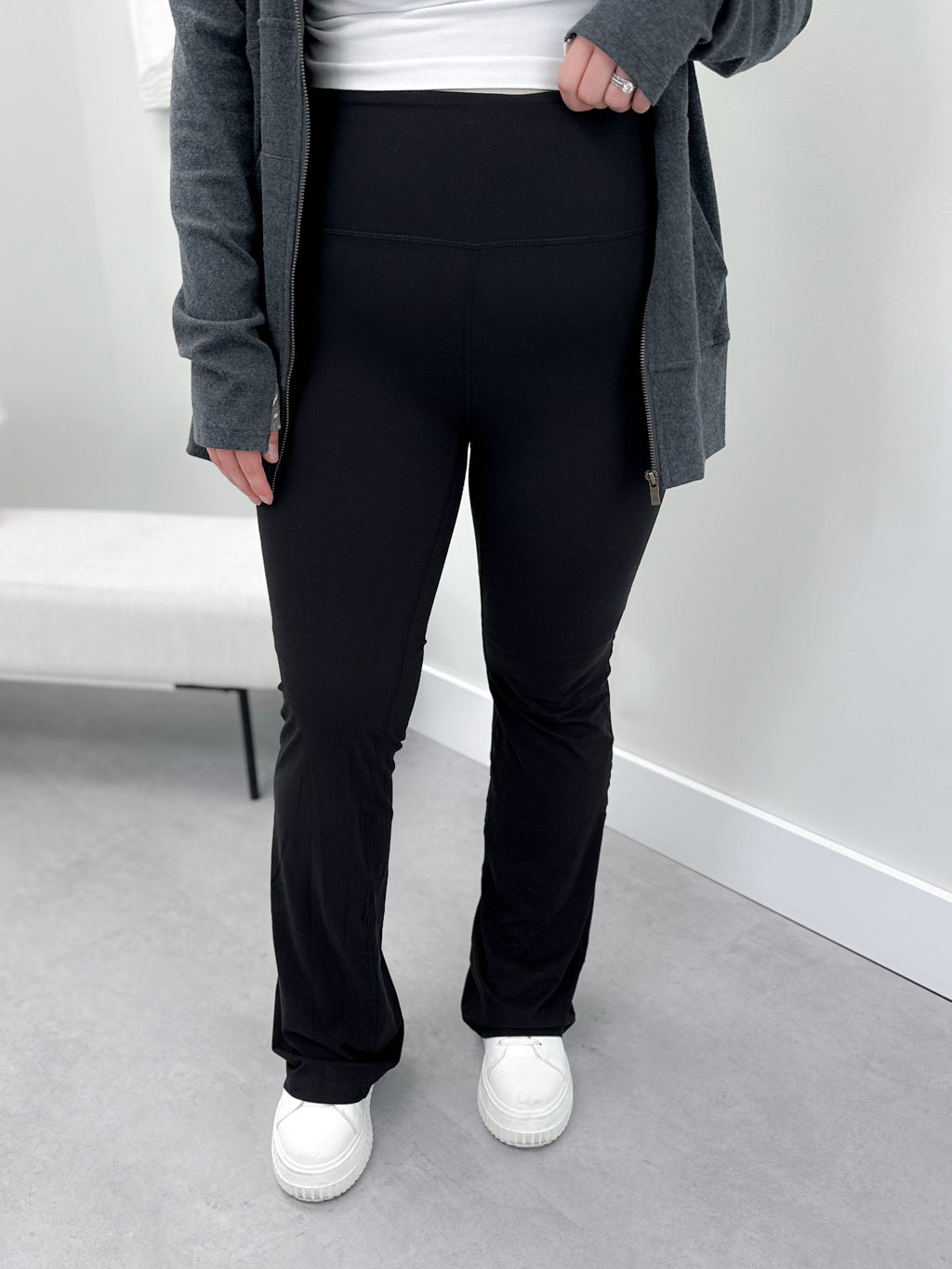 High Rise Flare Pant in Black