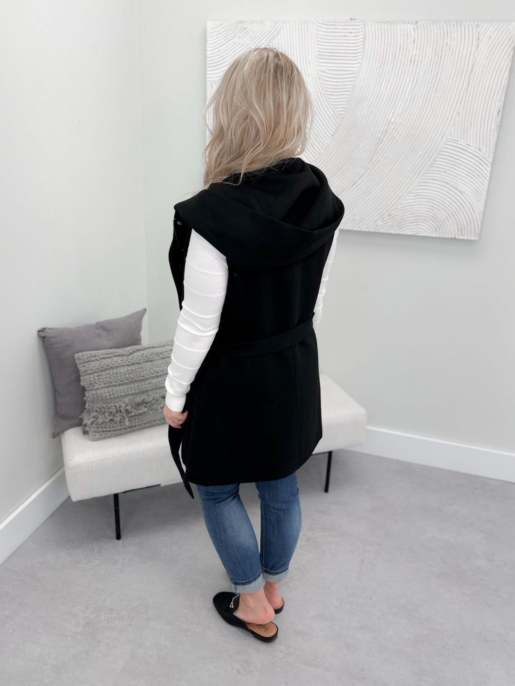 Sedona Vest in Black