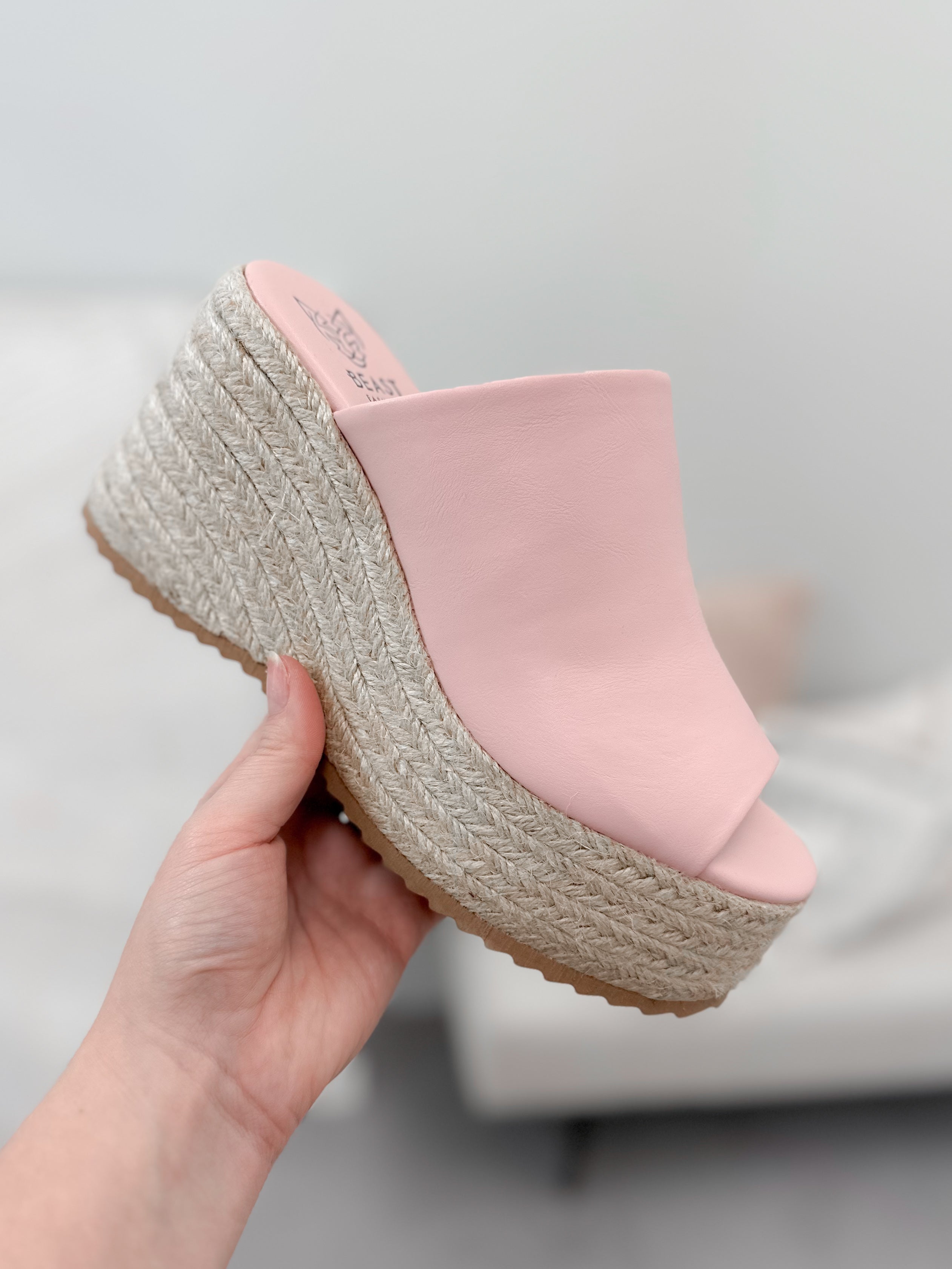 Corine Wedge Sandal in Pink