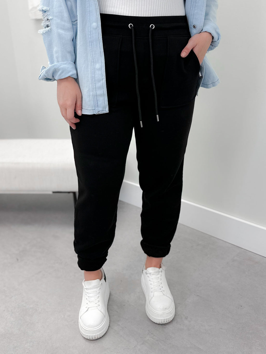 Scuba Jogger in Black - Size Small