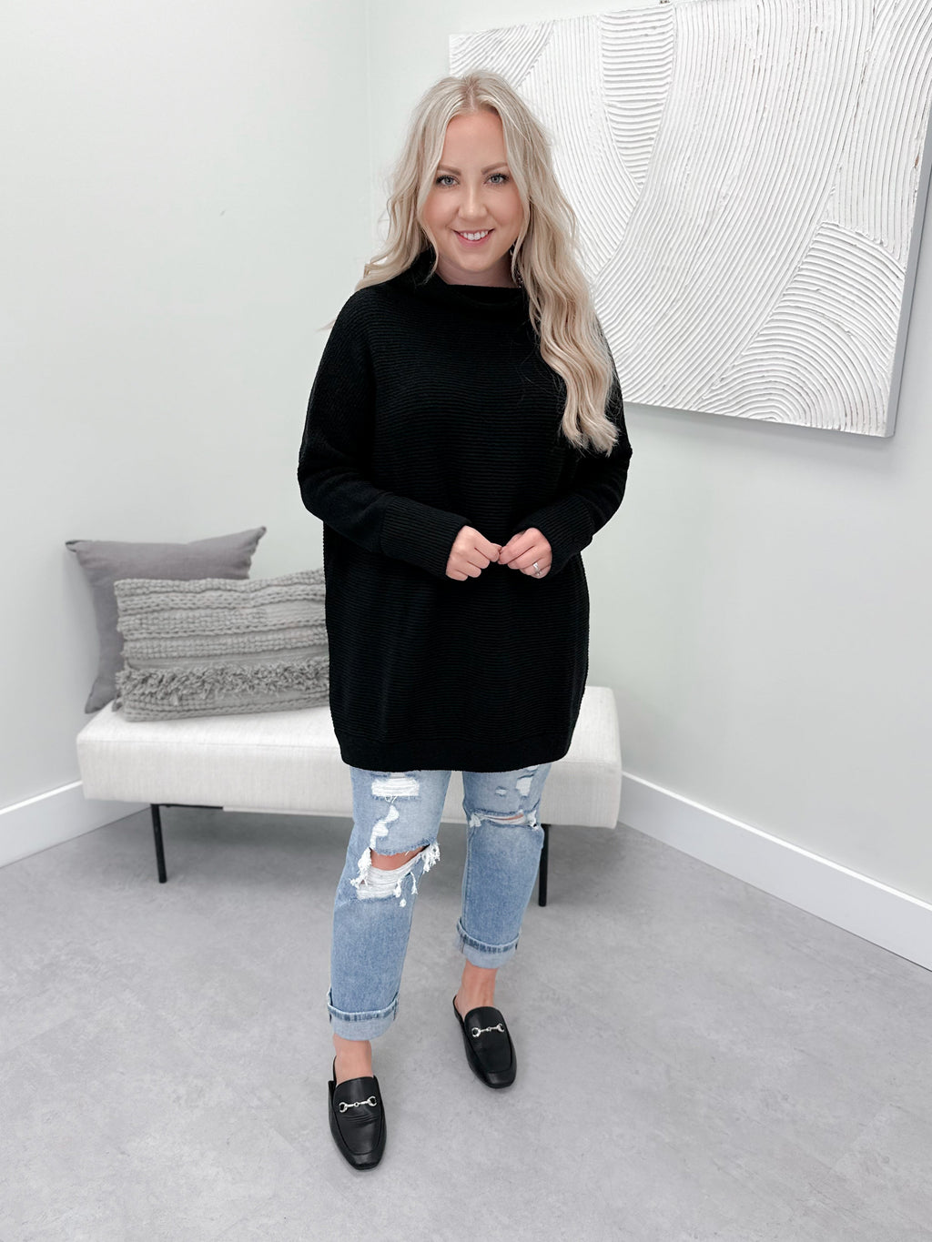 Brigitte Ribbed Tunic Sweater in Black