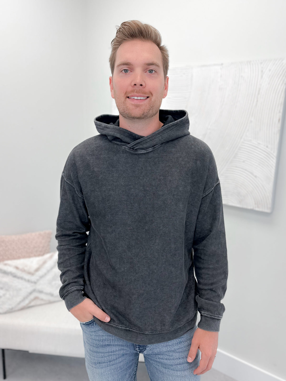 Haze Mens Hoodie in Washed Black