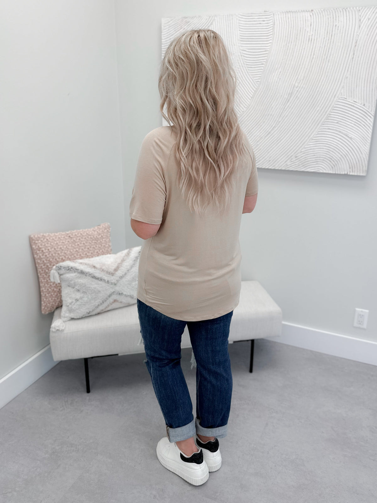 Rhys Tee in Taupe - Size Small