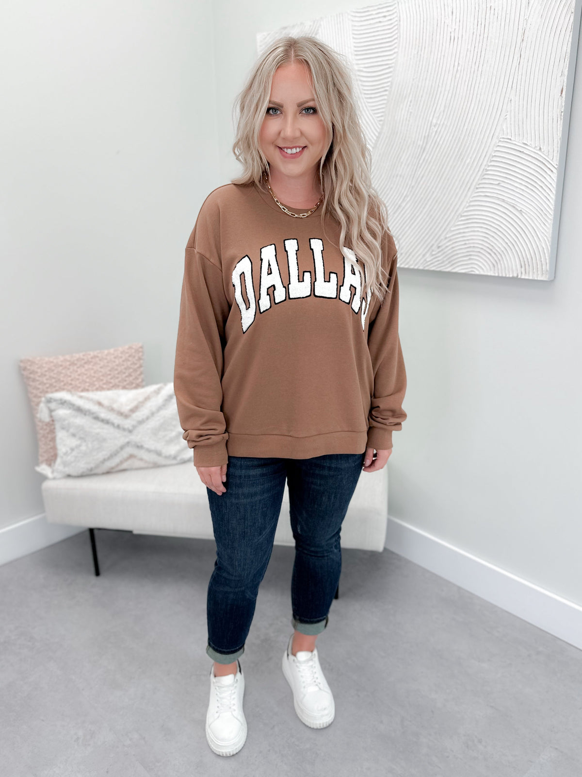 Dallas Pullover in Chocolate