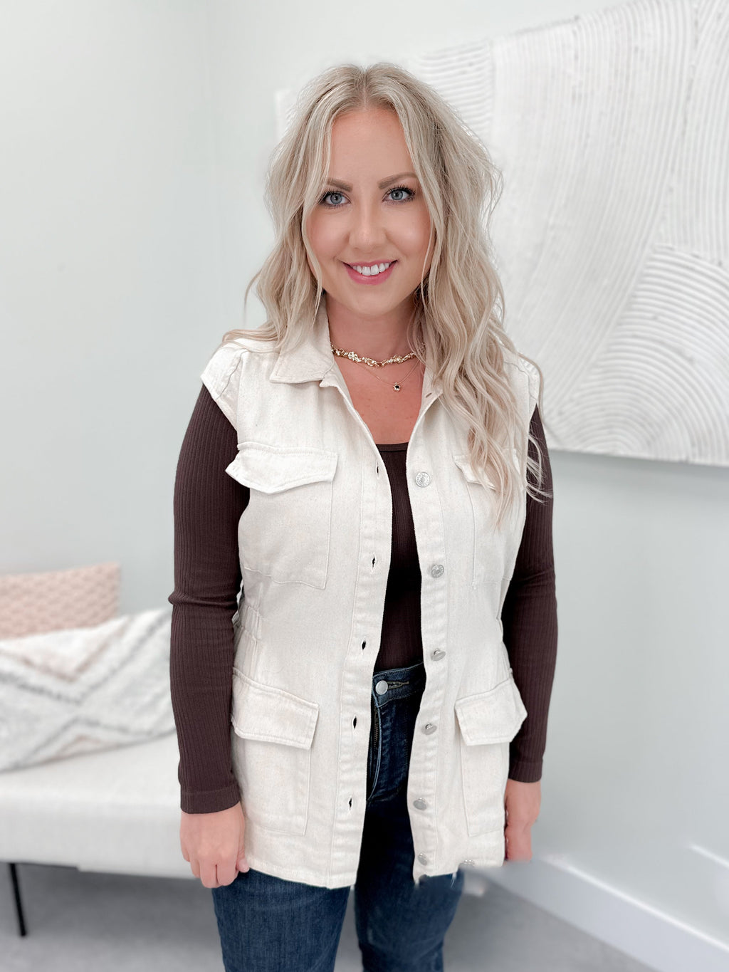 Magnolia Cargo Vest in Taupe
