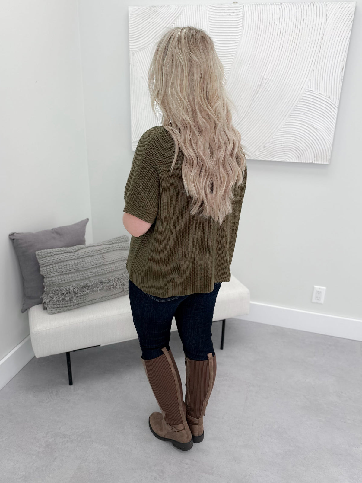 Locklan Pocket Sweater Tee in Olive