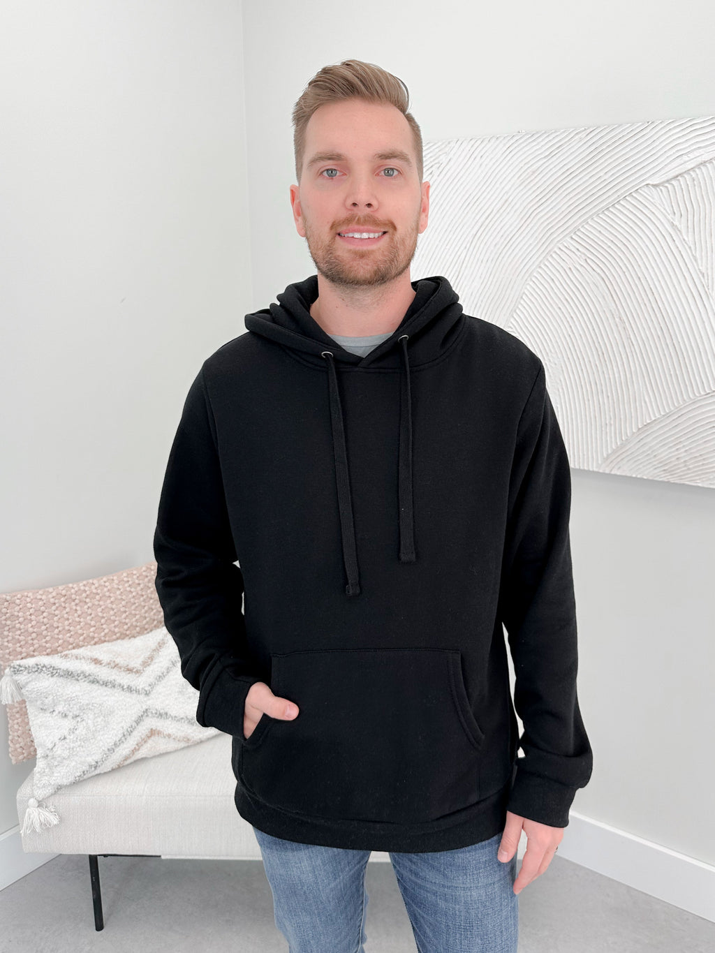 Paxton Hoodie in Black