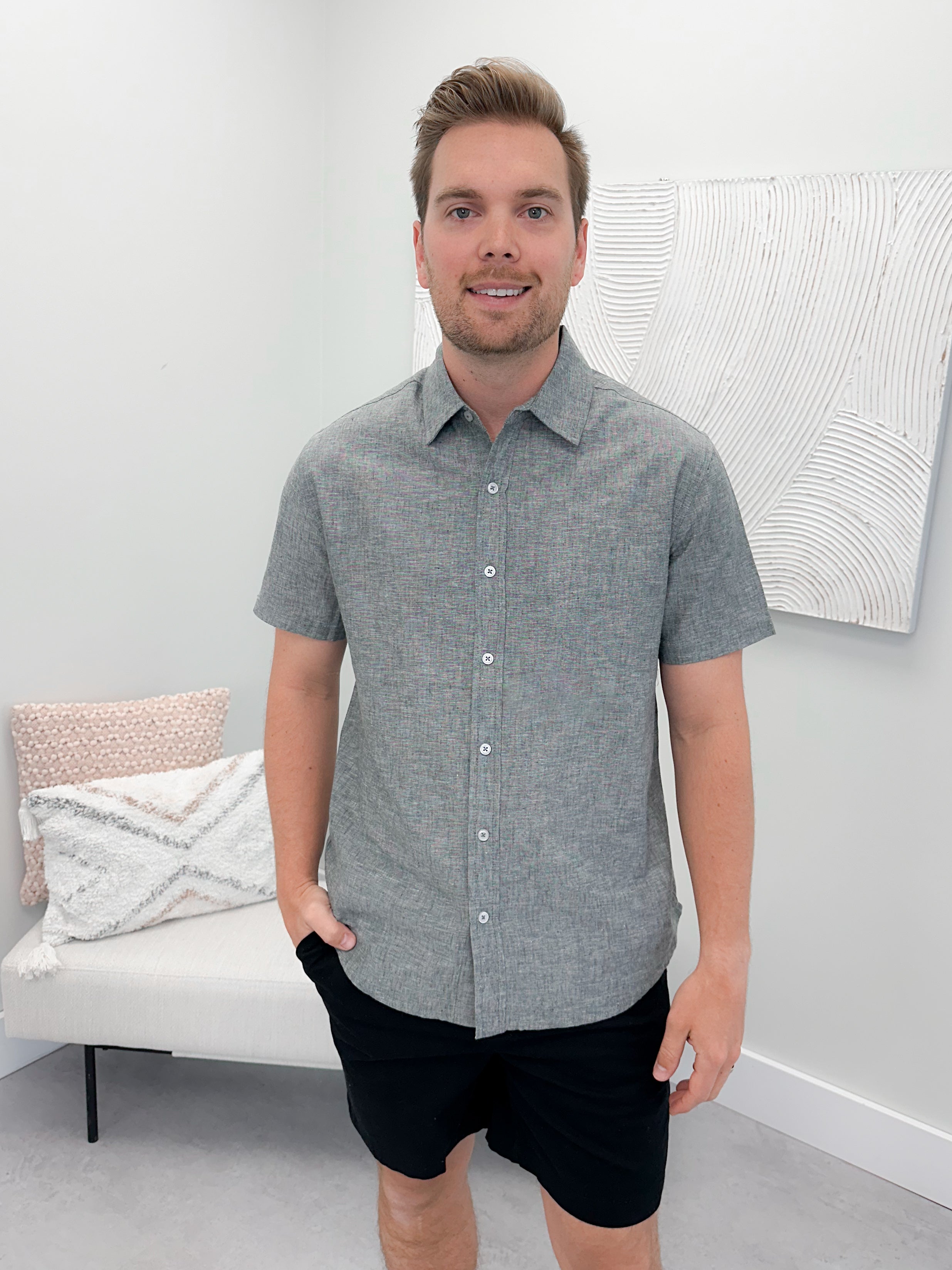 Jeffery Mens Button Up in Grey
