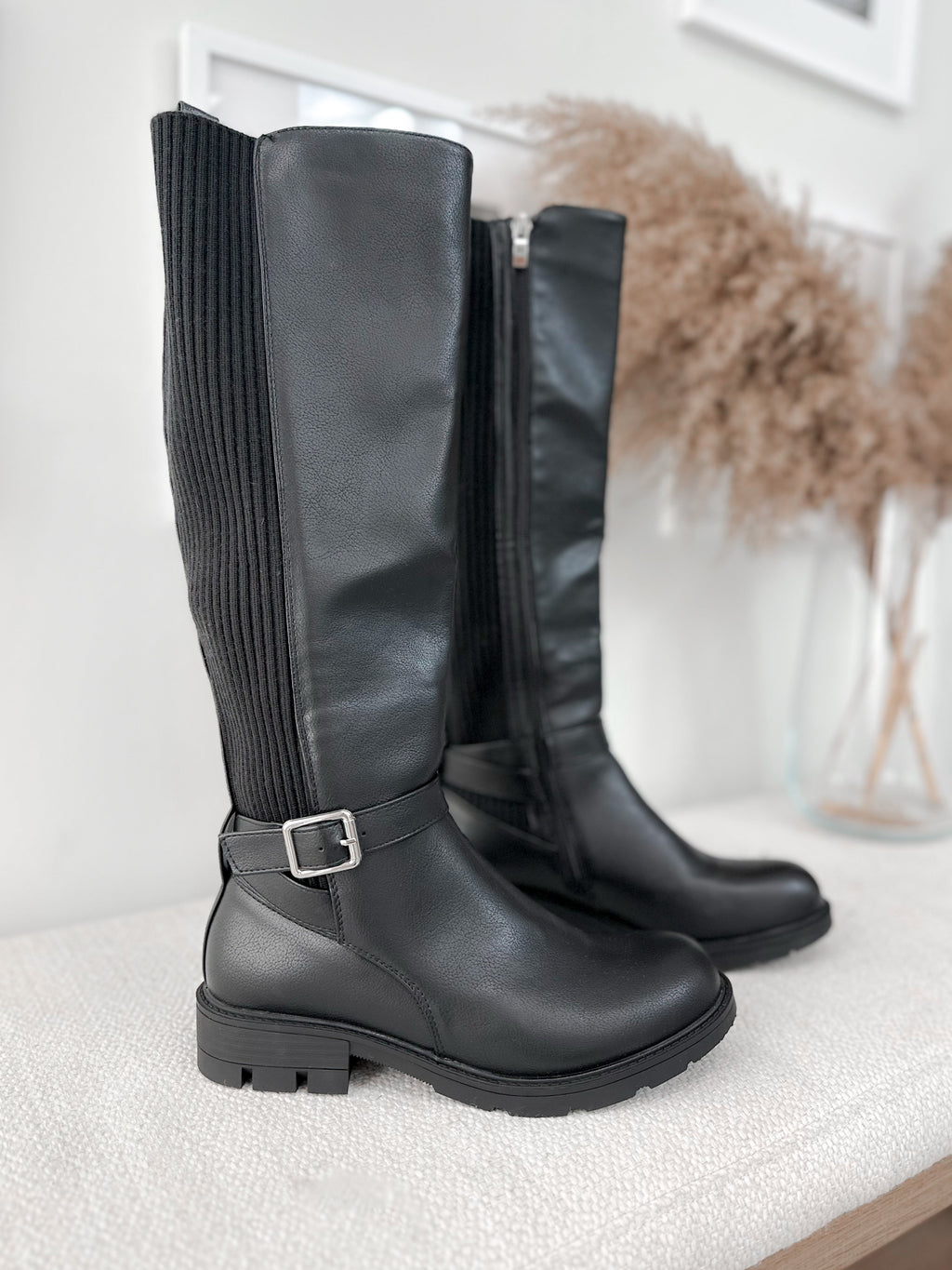 Hay There Boot in Black
