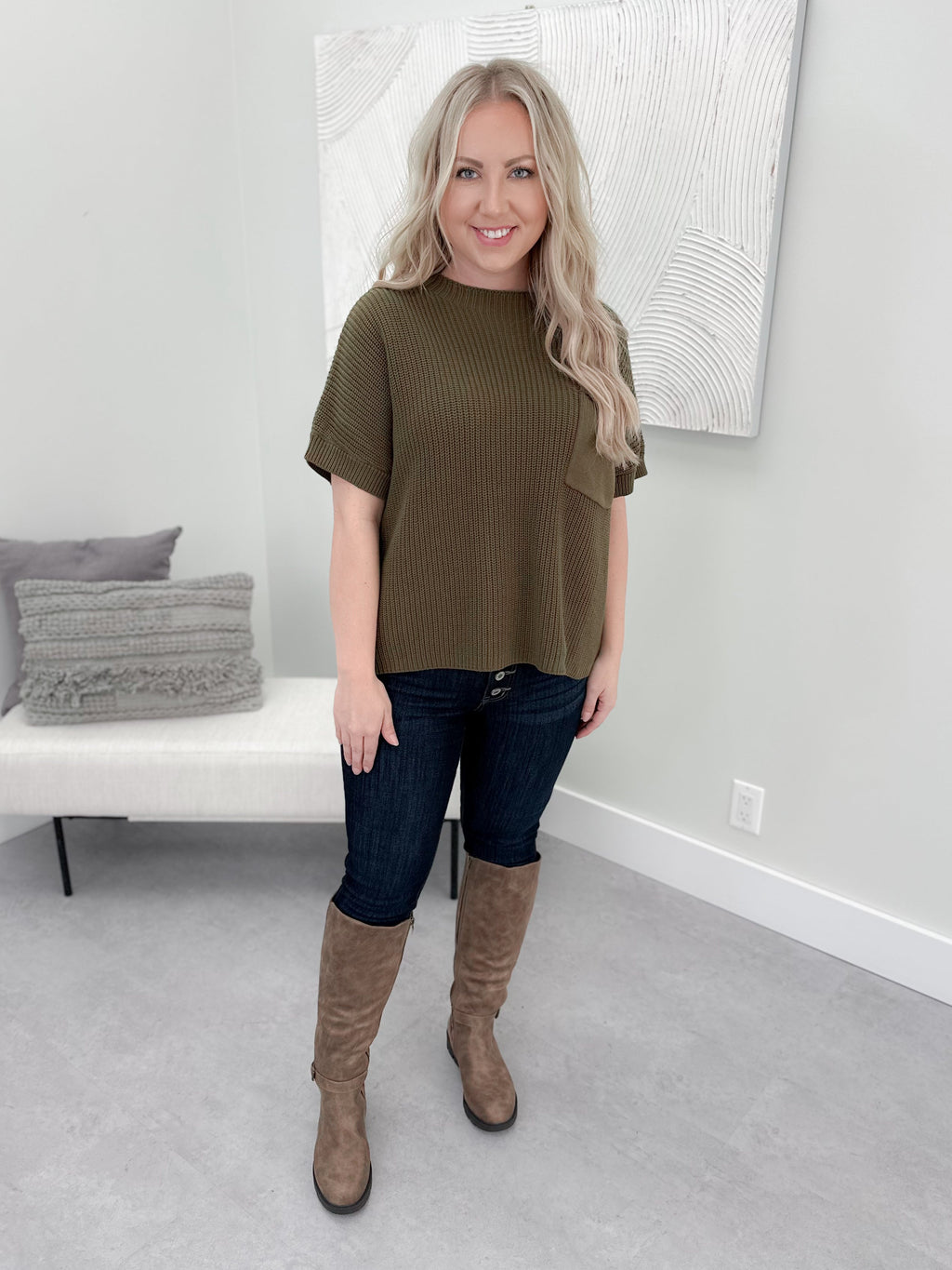 Locklan Pocket Sweater Tee in Olive