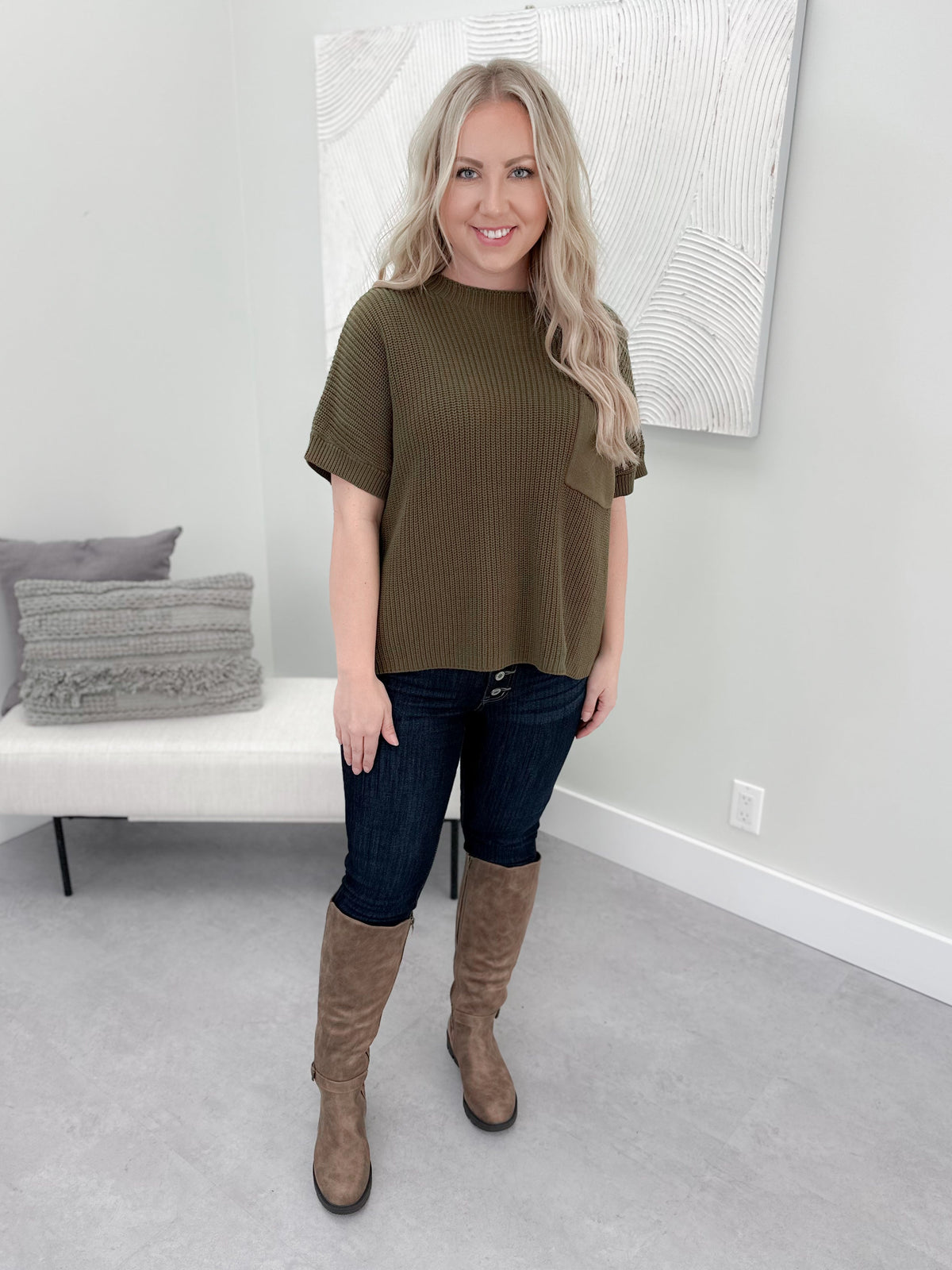 Locklan Pocket Sweater Tee in Olive