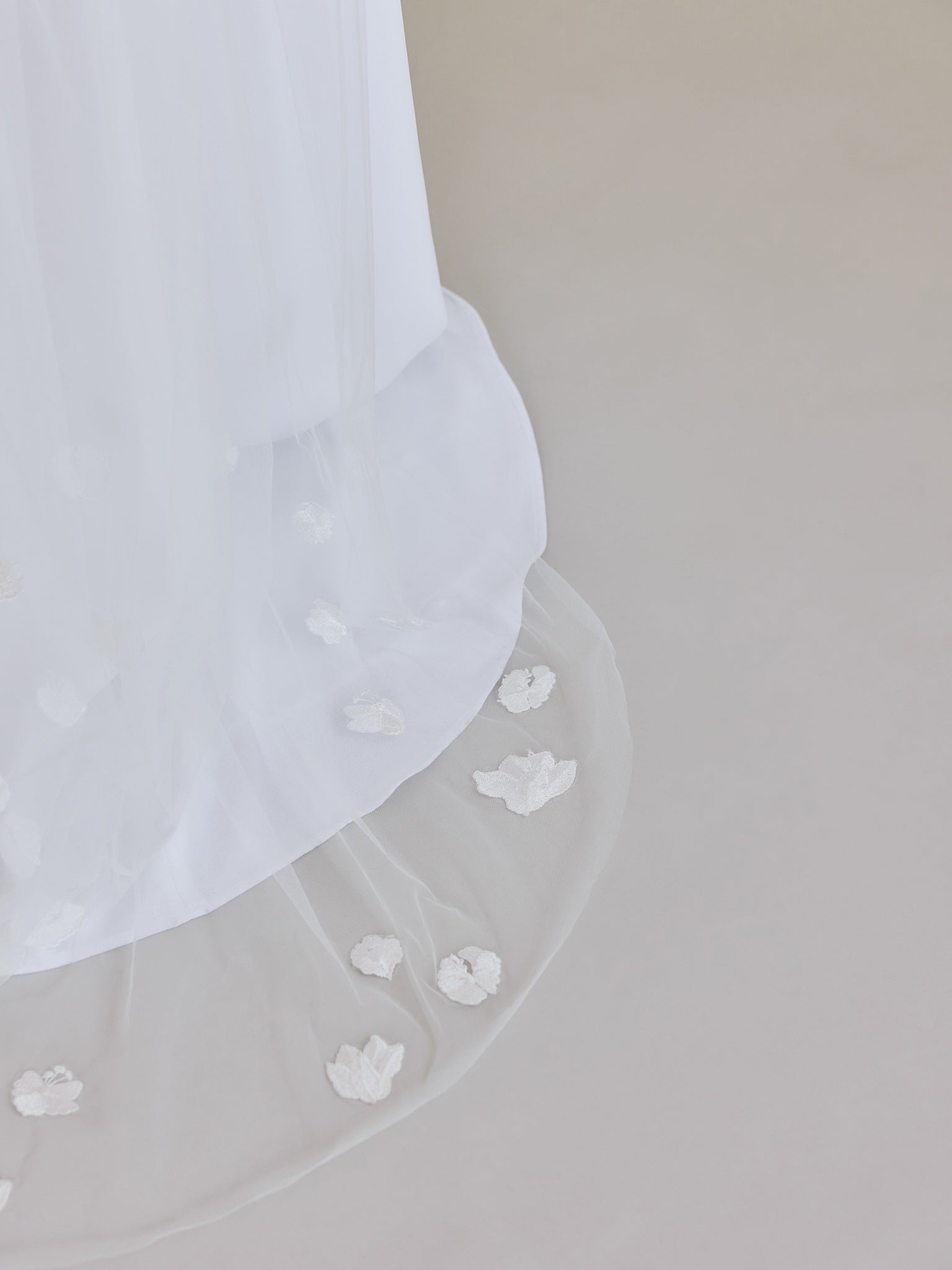 Hudson Veil - Lena Lace