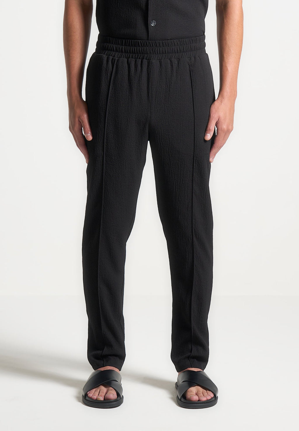 Seersucker Tapered Trousers - Black