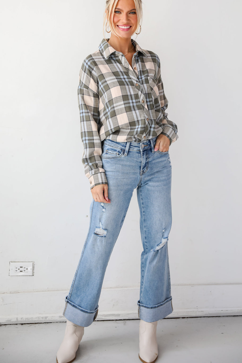 Maggie Light Wash Mid-Rise Cuffed Ankle Wide Jeans